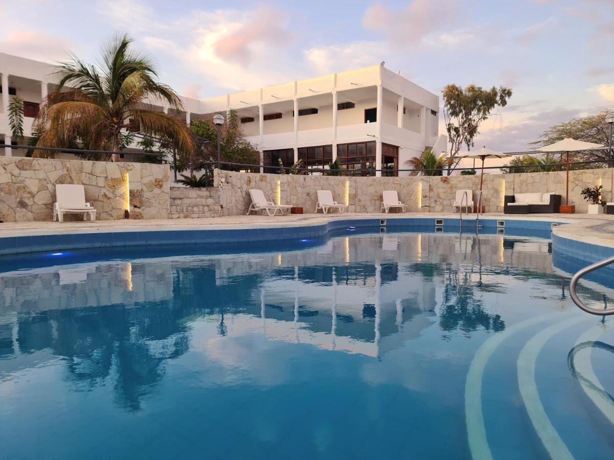 La Colina Hotel Los Órganos 外观 照片