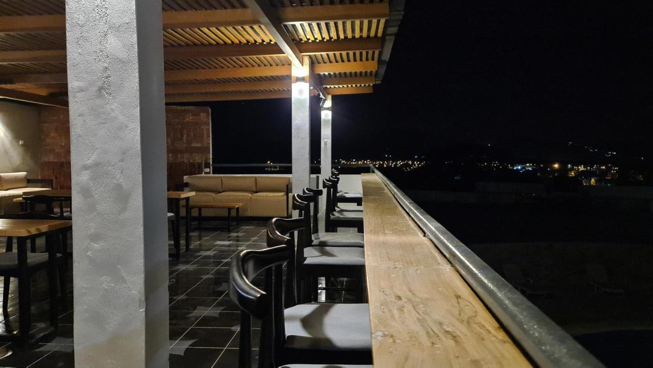 La Colina Hotel Los Órganos 外观 照片