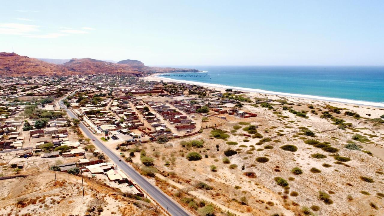 La Colina Hotel Los Órganos 外观 照片