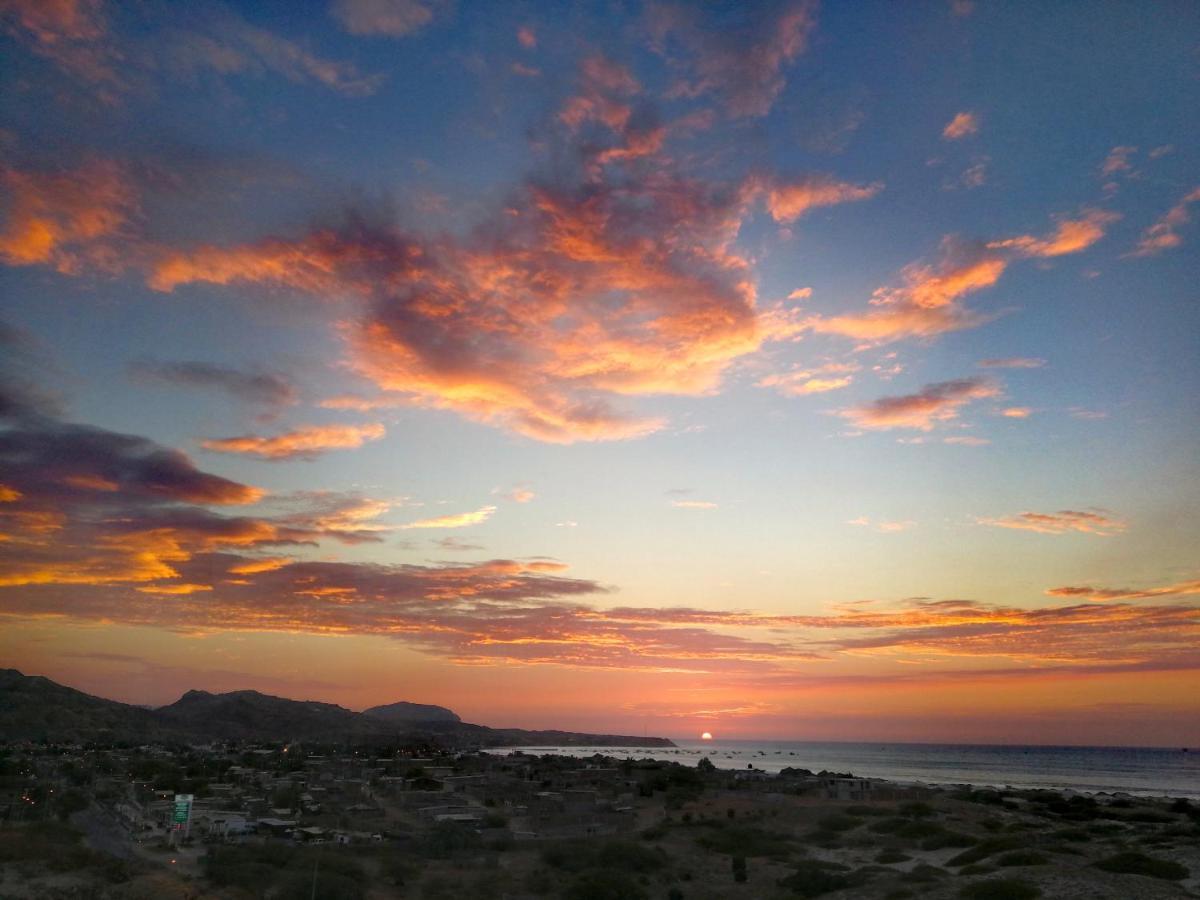 La Colina Hotel Los Órganos 外观 照片